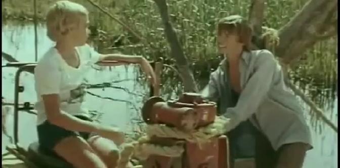 Смотреть Что там, за поворотом», 1-я серия бесплатно