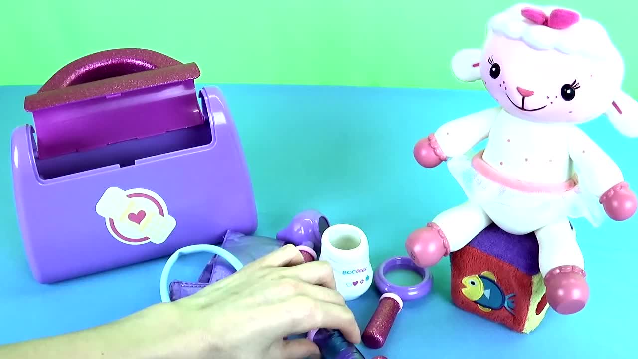 Смотреть Доктор Плюшева - Мультфильмы с игрушками для девочек. Doc McStuffins бесплатно