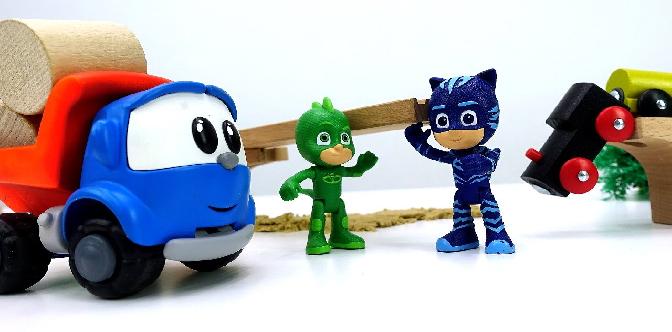 Смотреть Грузовичок Лева и Герои в Масках! Машинка Лева помогает игрушкам (Ромео разрушил мост ). #Машинки! бесплатно