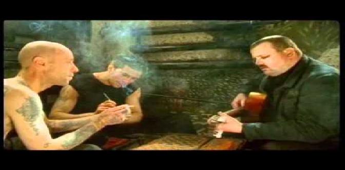 Песня круга на зоне кольщик. Выступление круга на зоне. Михал круг кольщик. Зона. Михал круг кольщик.