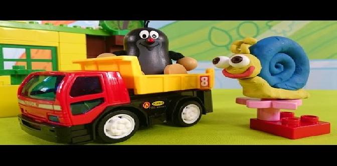 Смотреть Мультфильм про Кротика и Улитку - Лепим из пластилина - Игрушки для детей бесплатно