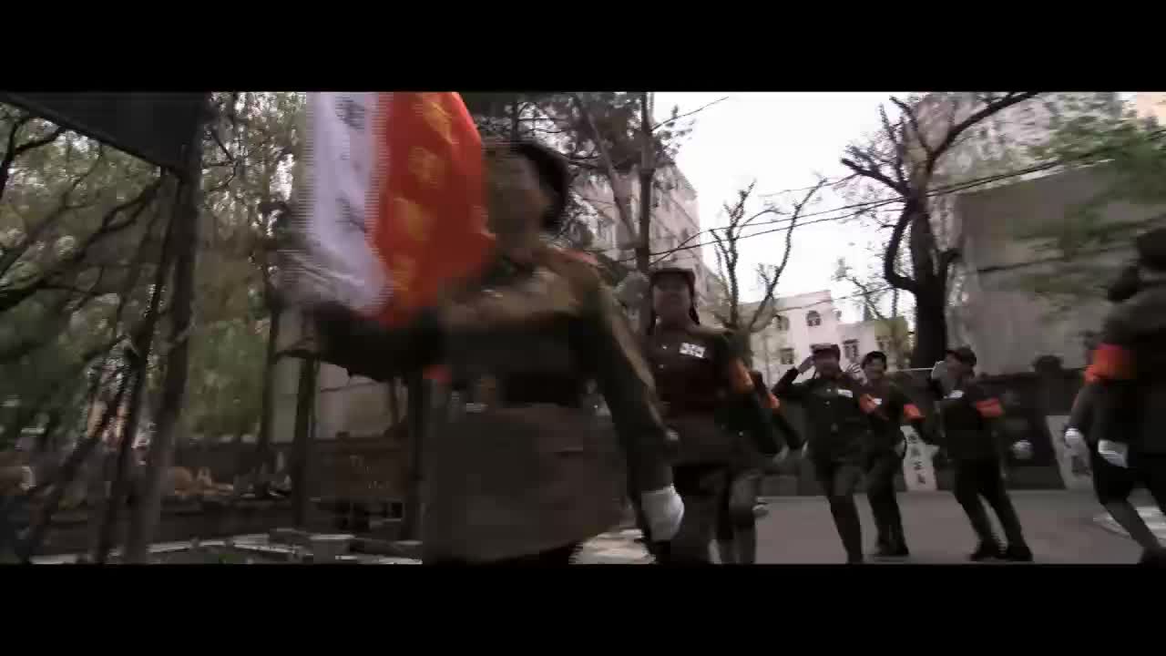 Смотреть Российско-китайский конкурс военных фильмов. Приветствие от молодых молодым бесплатно