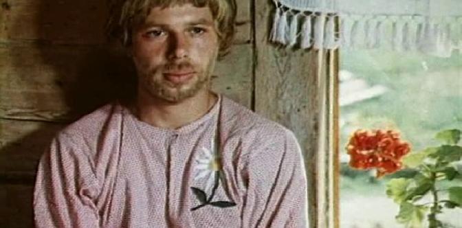 Смотреть Туфли с золотыми пряжками (2 серия) бесплатно